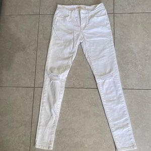 Levis white ripped skinny jeans